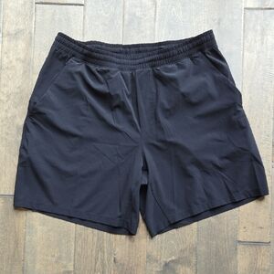 Lululemon Athletica Black Athletic Shorts Lightweight Mid-Thigh